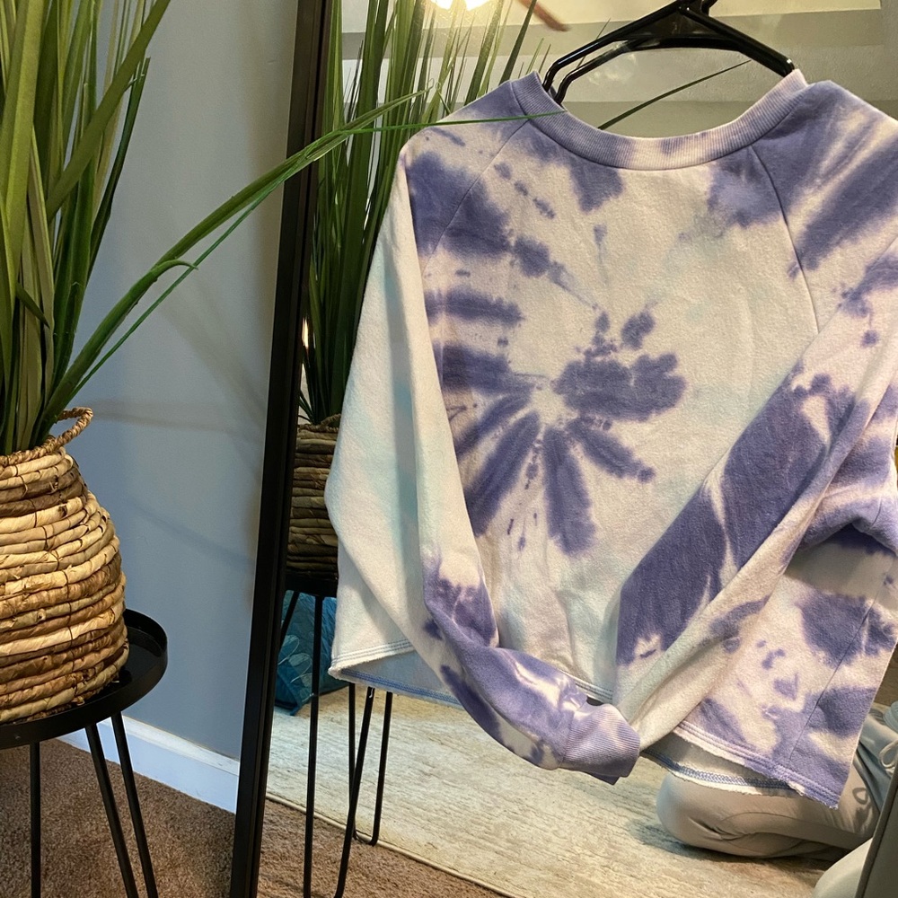 brand unknown.  medium cropped crewneck, tie dye